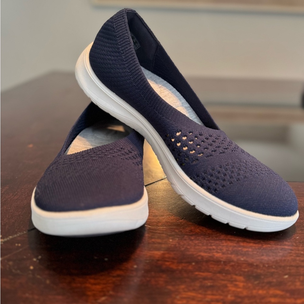 **SOLD** Cloudsteppers by Clarks Adella Moon Dark Navy Slip-On Flats Size 6M